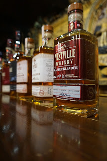 Nestville: whiskey van a levegőben